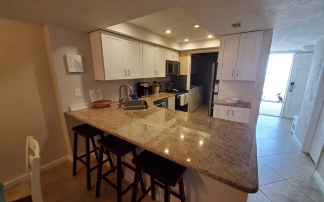 Island House G234