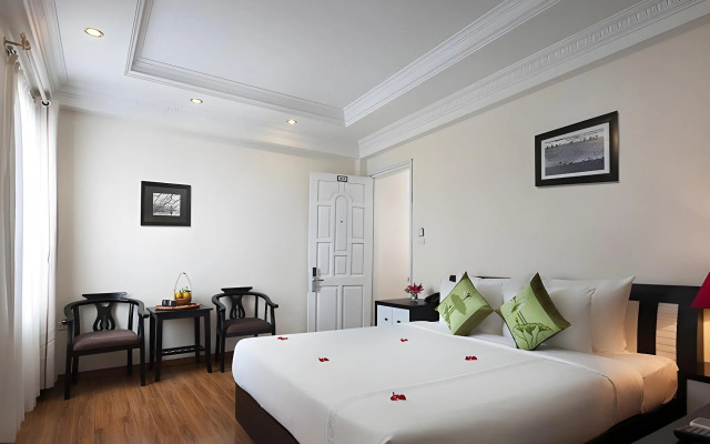 Serenity Villa Hotel Hanoi