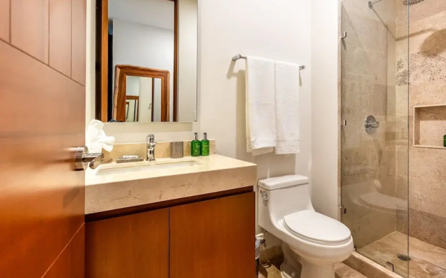 NHOA 211B Lux 1BR Pool View Aldea Zama