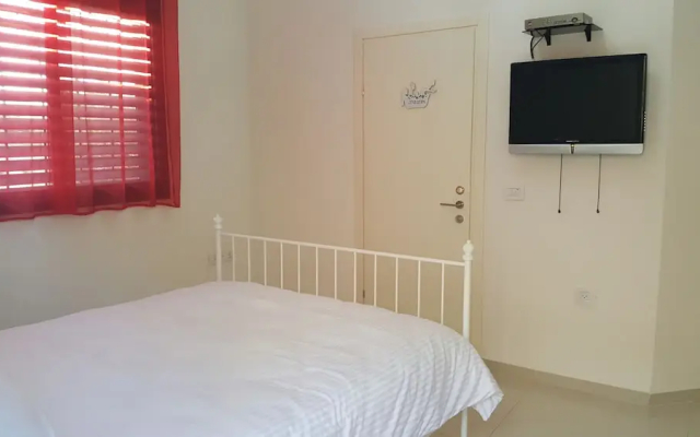 Regina's place