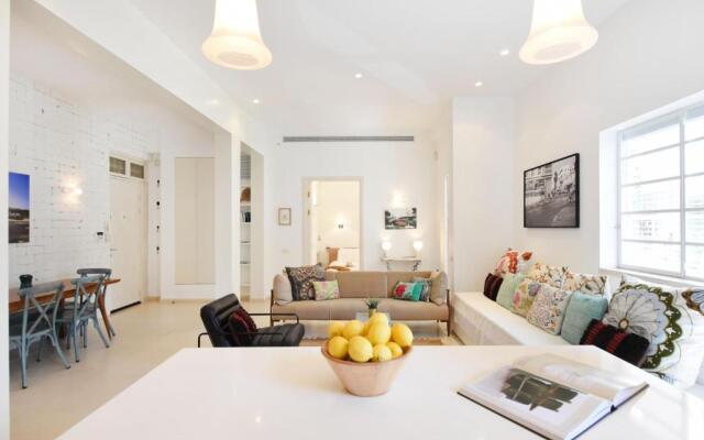 Quiet & Chic 3BR in Mapu 15 by HolyGuest