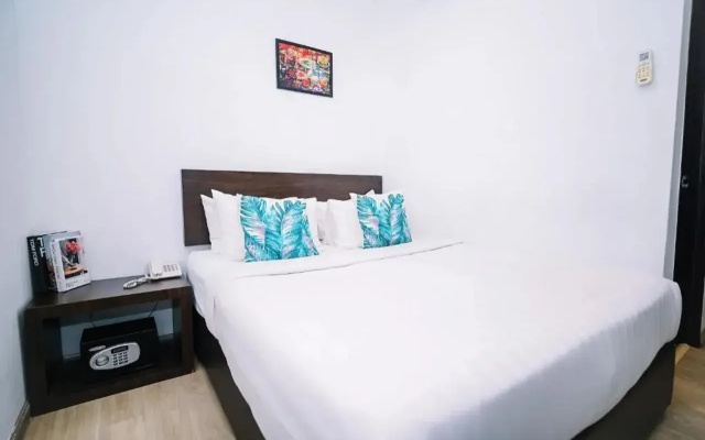 Hotel Zamburger Masjid India KL