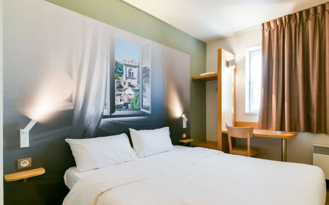 B&B HOTEL Avignon (2)