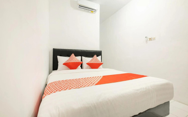 OYO 2394 Hotel Brosta