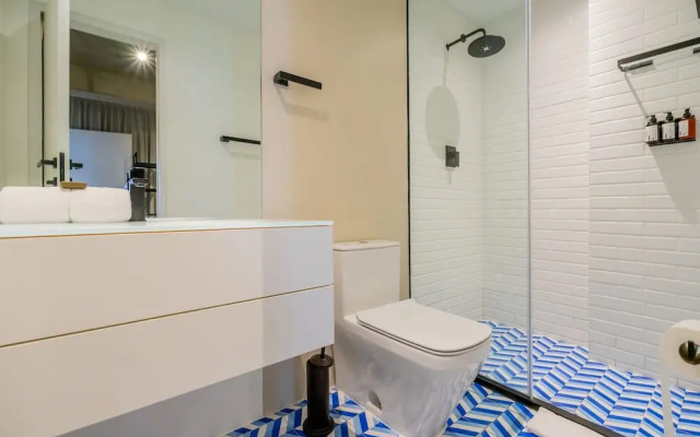 Spacious 2BR in Plaza Herrera