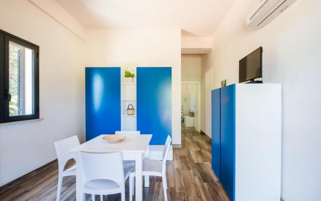 L Ulivo Blu - One-bedroom With Sea View