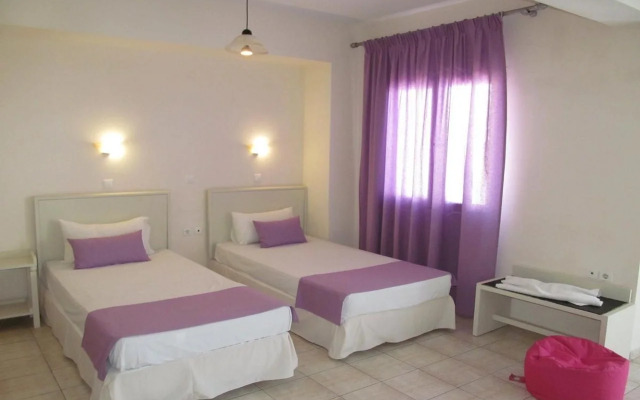 Summer Dreams Malia by Estia