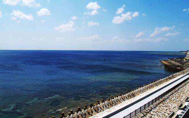 Lagoon Palace