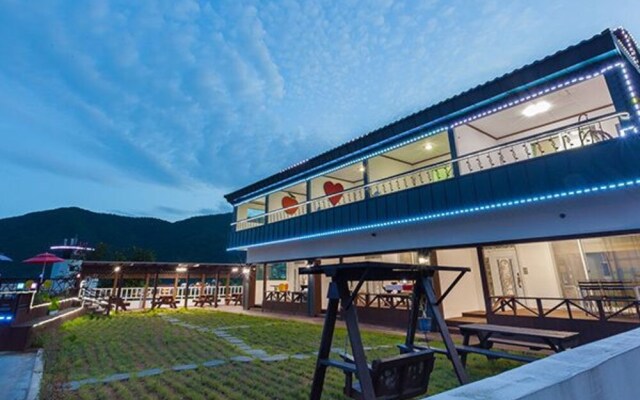 Namhae Two Season Pension