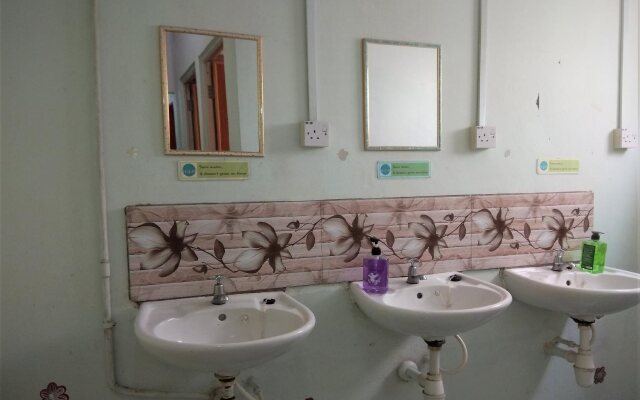 Borneo Sandakan Backpackers