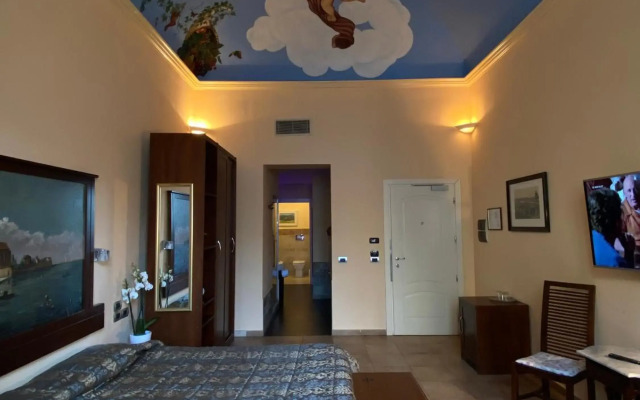 Vogue Hotel