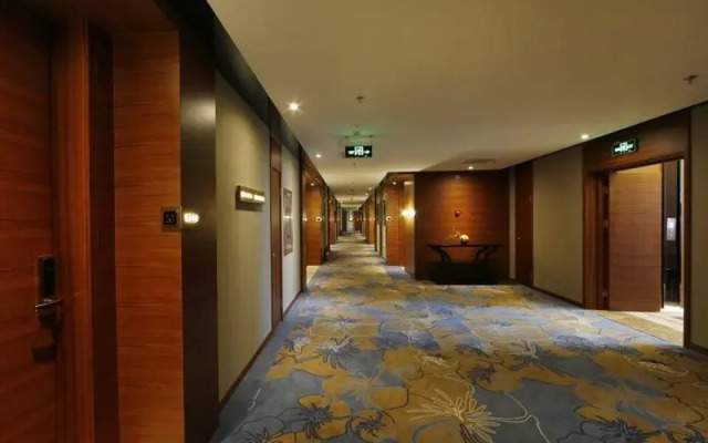 Rezen Hotel Bluewish Zhangjiakou Xiahuayuan