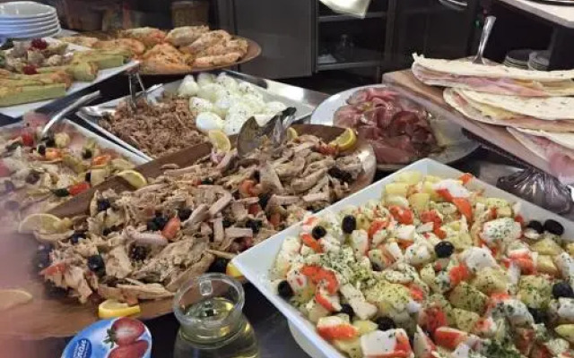 Albergo Delle Industrie