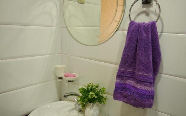 Zurab Chachua Street 4