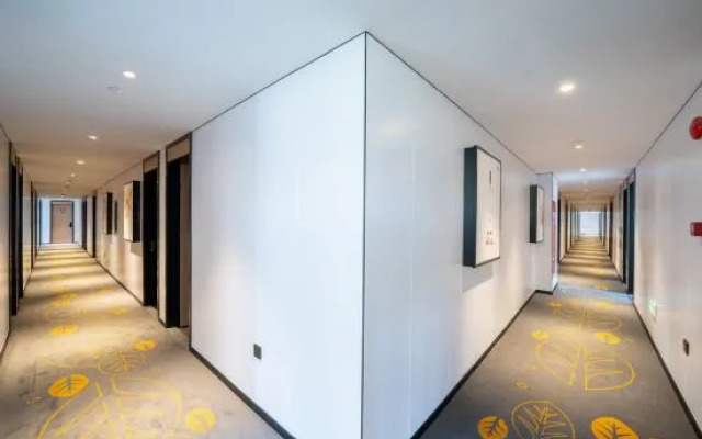 Qingji Hotel MINI (Shanghai Overseas Gaoqiao Guangming Road Branch)