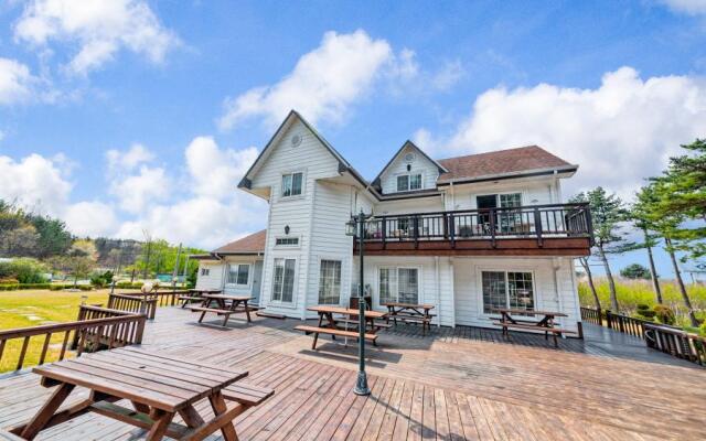 Gangneung Gadunji Pension