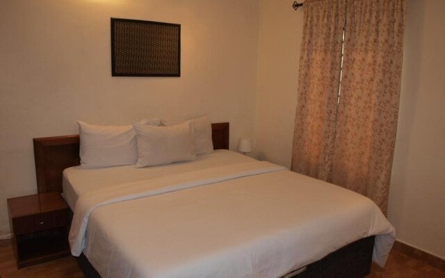 Bay Suites