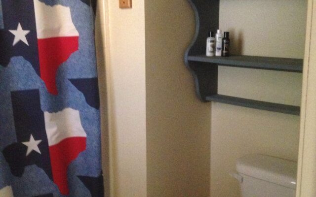 Lone Star Bed and Bath