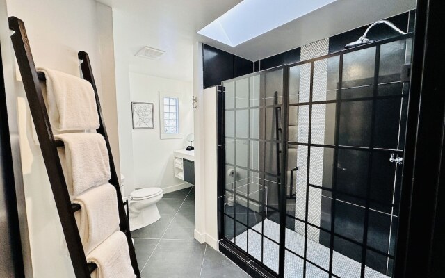 Bespoke Inn Flagstaff