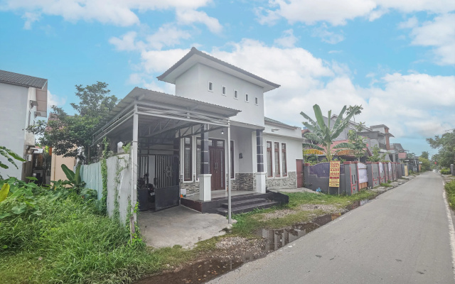 Hotel O Pondok Tawing Rumbih — 2-star hotel in Tamban Bangun