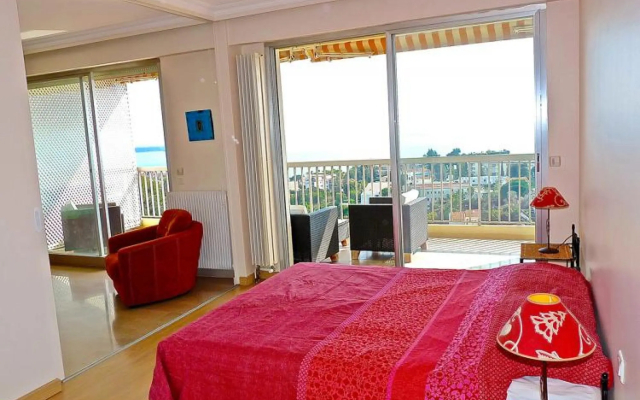 Large Light and Modern 2 Bedroomed Apartment in Cannes With Sea Views Pool and Lovely Terrace - 1503 - Apartment in Cannes - Photo 2
