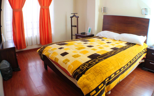 Hotel Santa Isabel II