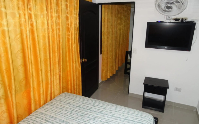 Apartment Overlooking the Beach in El Rodadero