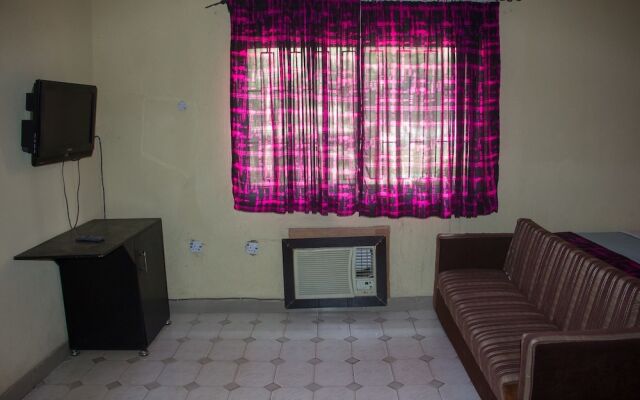 Airport Budget Hotel