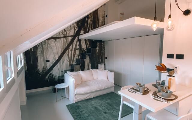 Pietro Micca 4 - Mansarda in Bianco P IVA