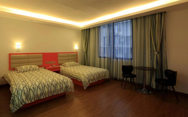 Puding Hotel Qi Xing Park