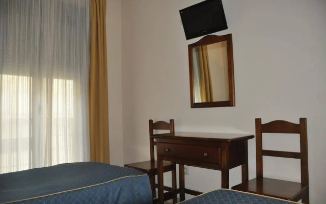 Hostal Niza I II