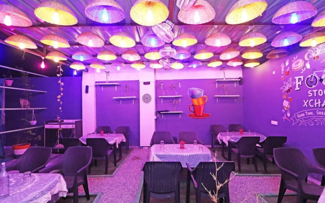 OYO 29423 03 Townhouse Inn