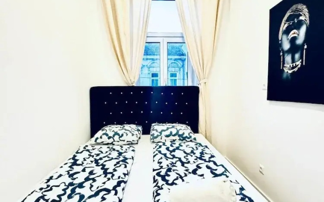 Comfortable 3BR Stay Kaufpark Area