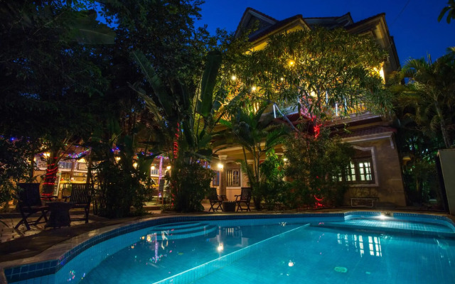 Le Tigre Hotel