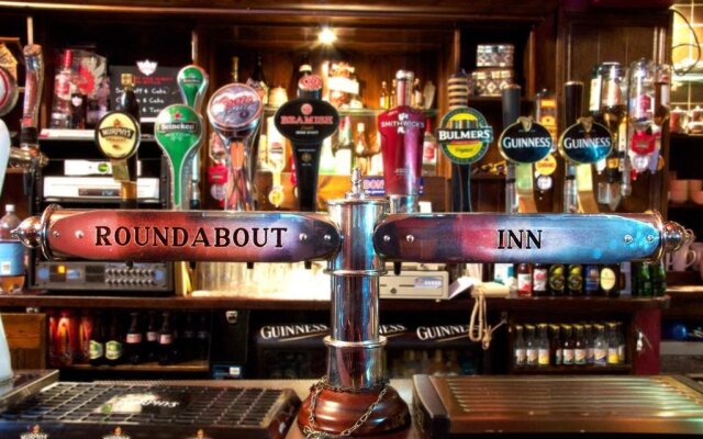 The Roundabout Inn