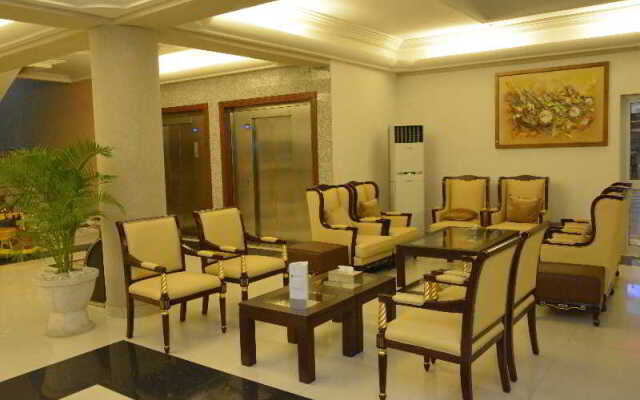 Nobila Airport Hotel