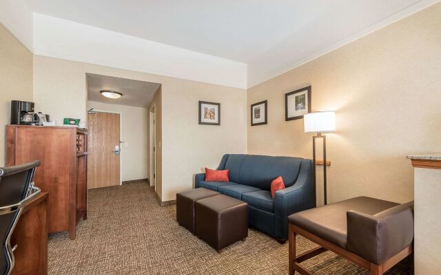 Comfort Suites Longmont
