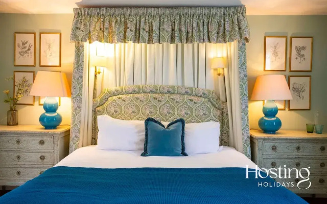 Luxurious Vineyard Hideaway At Stanlake Park