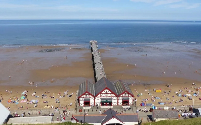 Victorian Beach House in Saltburn By The Sea