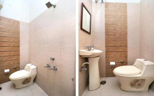 OYO 28162 Hotel Prince