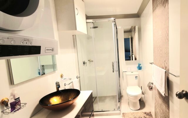 West Beach Lagoon 210 – Amazing Views