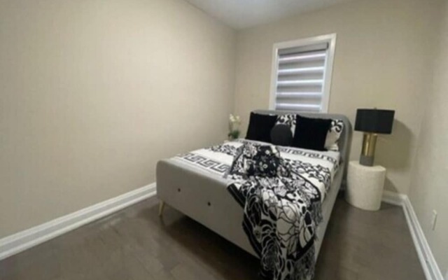 Waterfront Avenue Suites