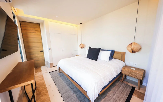 Distrito Puerto - Ocean & Mangrove Views