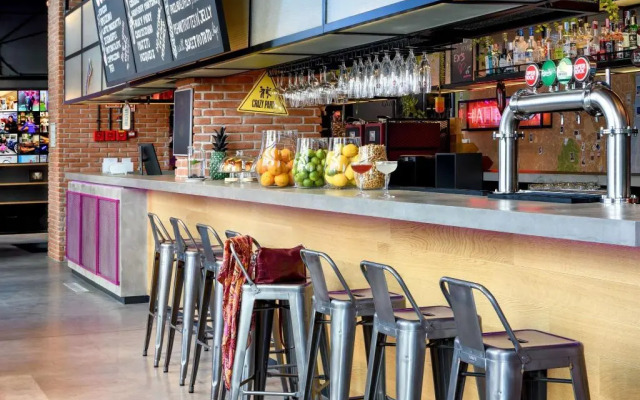 Moxy Lisbon City