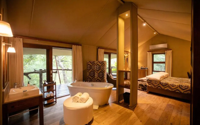 Kapama Buffalo Camp
