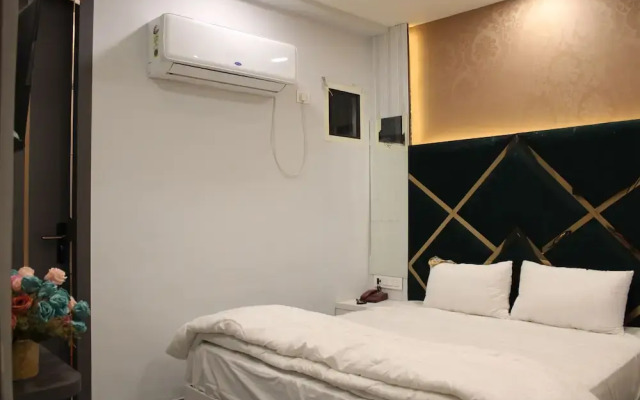 Hotel Gold Stone