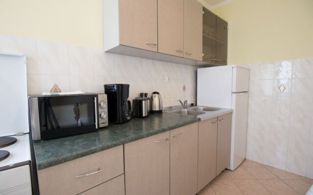 Apartments and Room Ruzica
