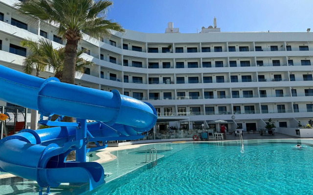 Aparthotel Perla Gris