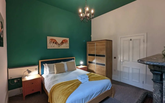 Stunning Period Property, 1BD Flat - Manchester!