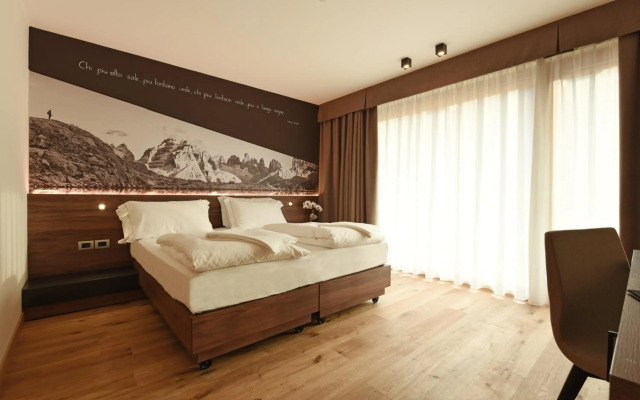 Dolomeet Boutique Hotel